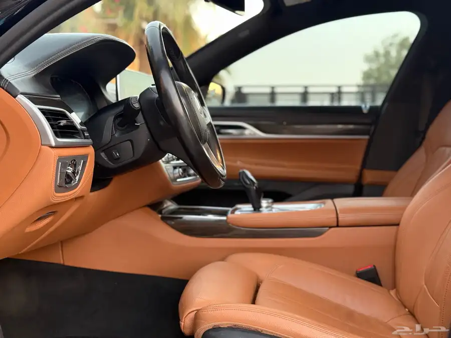 بي ام دبليو BMW Li730 موديل 2022 سعودي فل 40