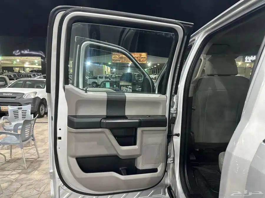 فورد F350 2019 غمارتين ممشى 43 الف فقط .. 18