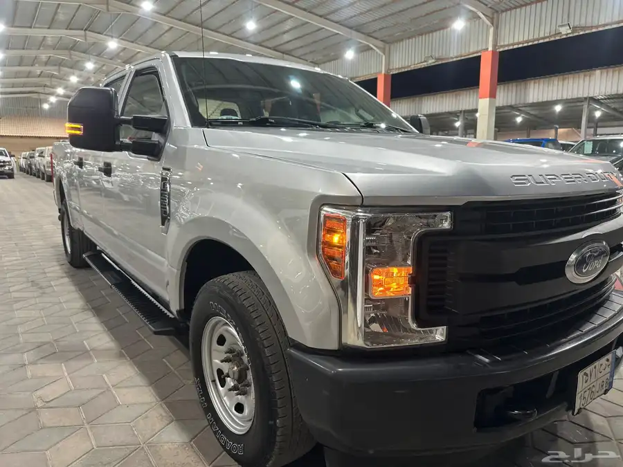 فورد F350 2019 غمارتين ممشى 43 الف فقط .. 10