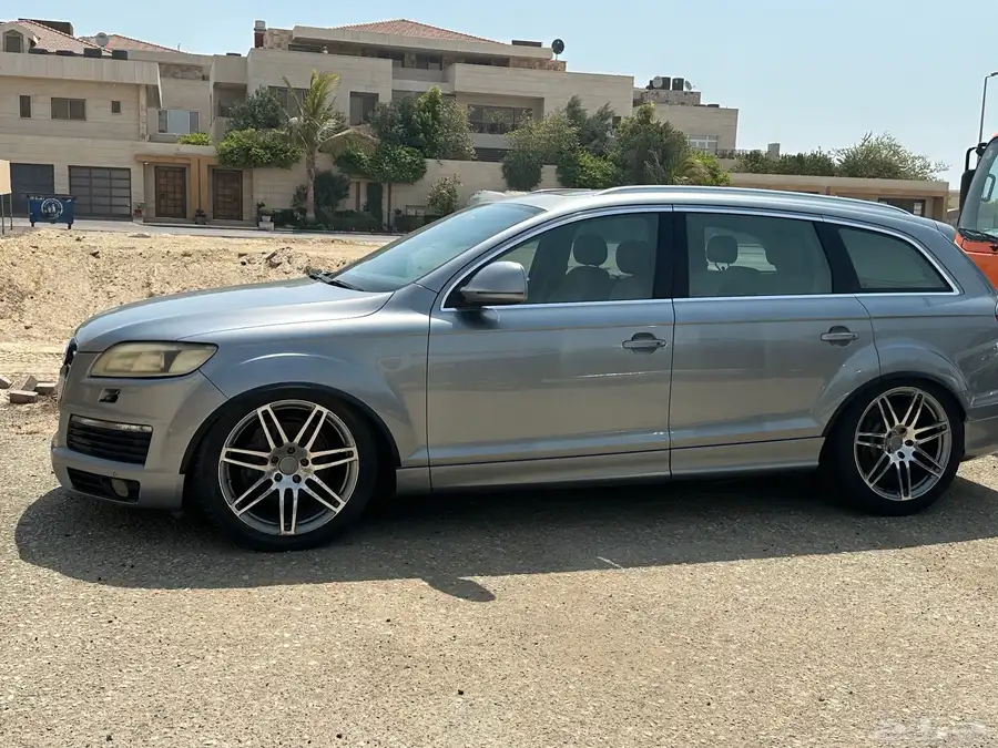 Q7اودي 2