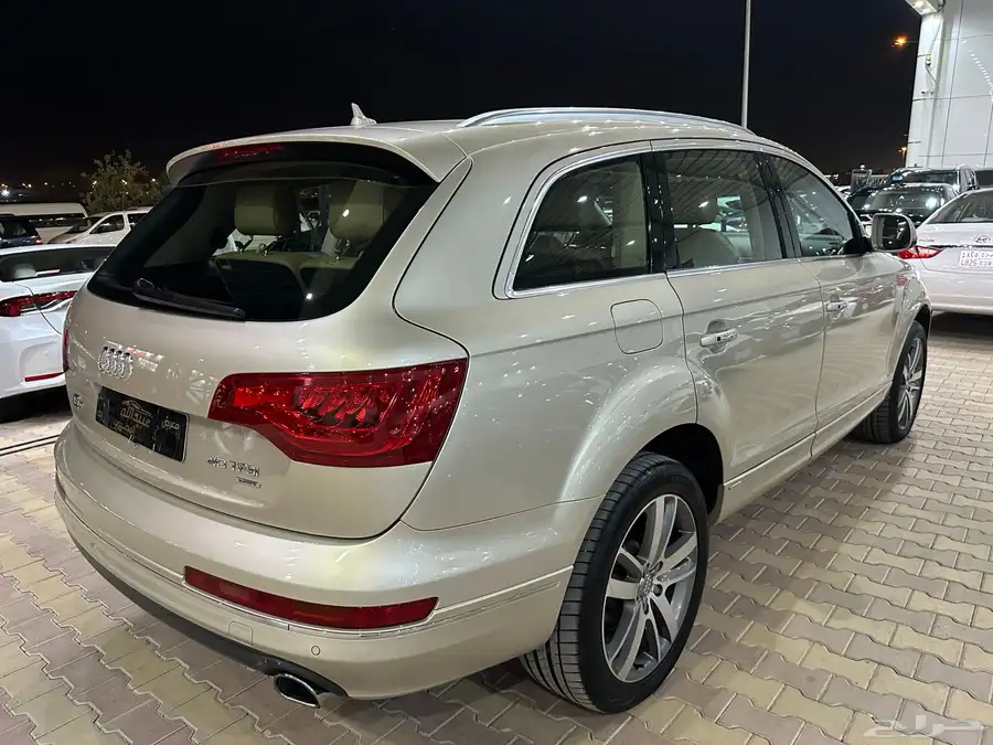 اودي Q5 موديل 2015 فل كامل 31