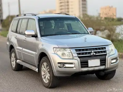 ميتسوبيشي باجيرو 2018 فل كامل 3 8V للبيع 1