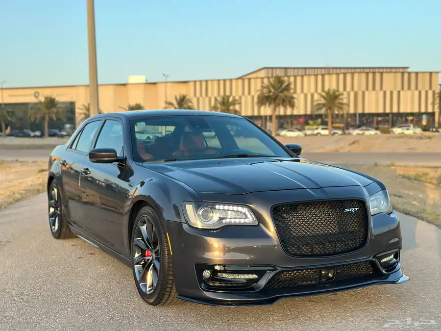 كرايسلر SRT بلاك روف موديل 2018 0