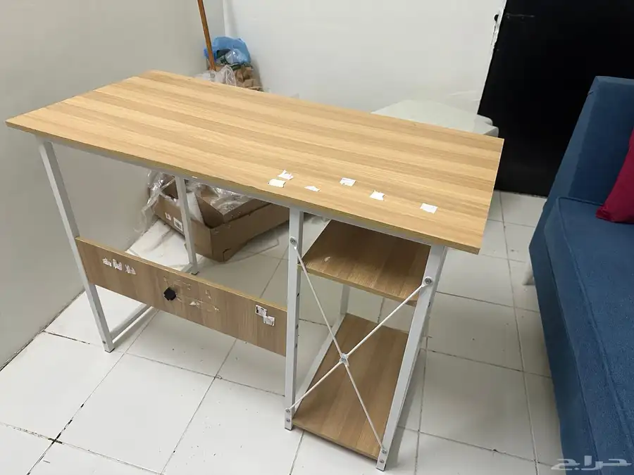 طاوله و حامل شاشة متحرك للبيع 3