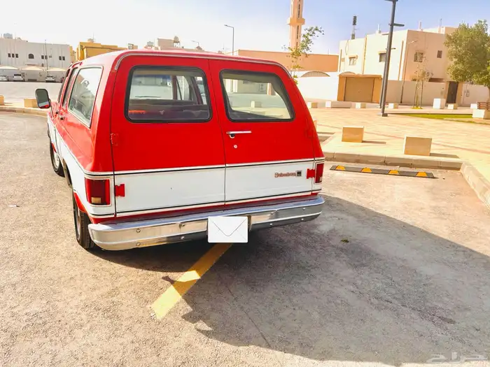 سوبربان جمس كلاسيك موديل 1978 نظيف ماشي 44 ألف 3