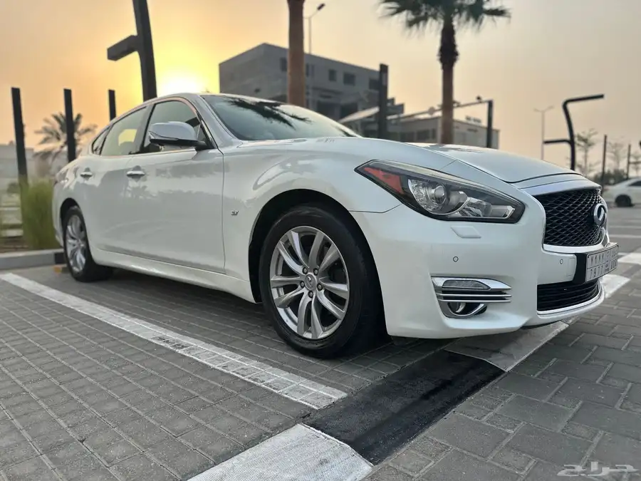 انفنتي Q70 2017 1
