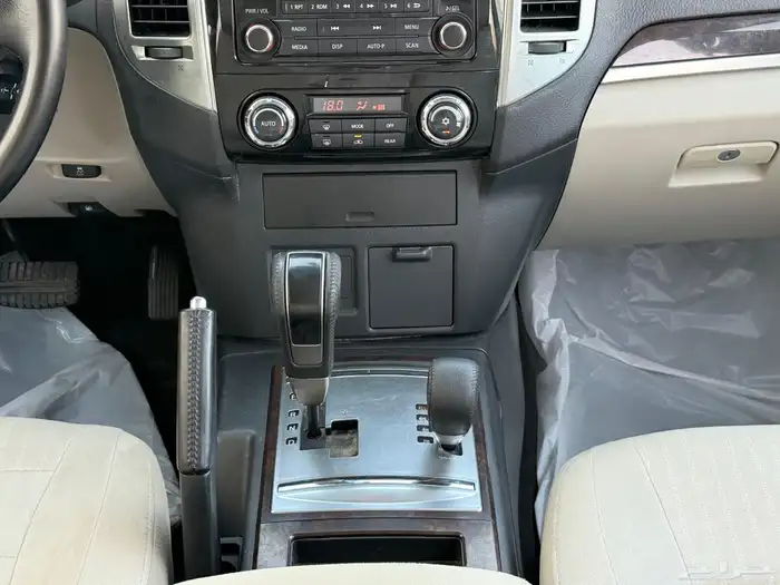 باجيرو GLS 2020 25