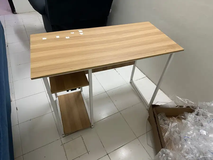 طاوله و حامل شاشة متحرك للبيع 6