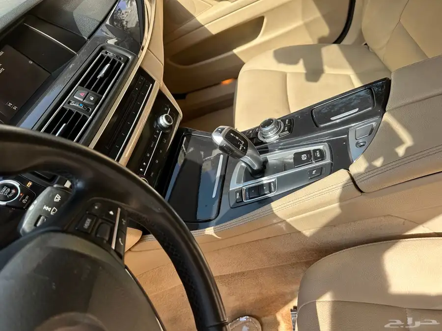BMW 520 i 2015 8