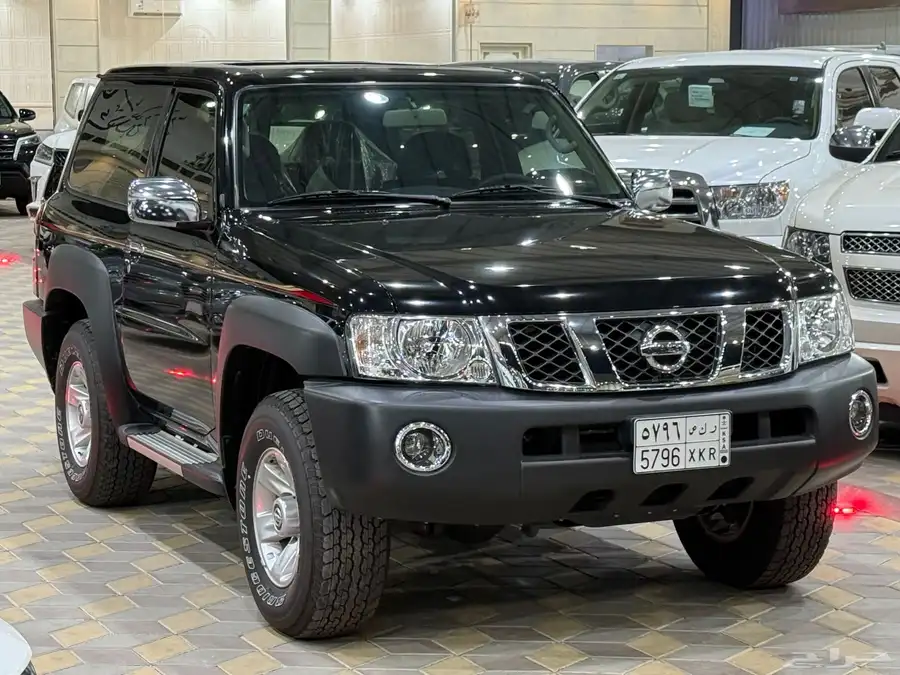 نيسان باترول سفاري 2023 1