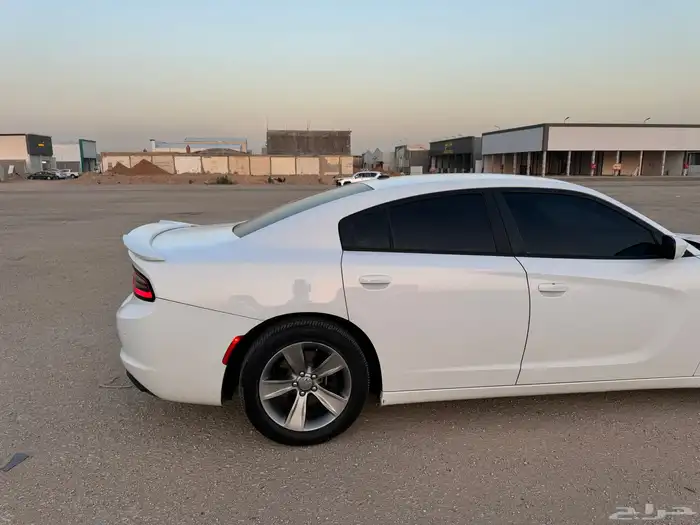 دوج تشارجر موديل2018 8