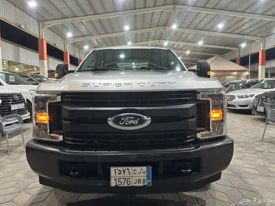 فورد F350 2019 غمارتين ممشى 43 الف فقط .. 5