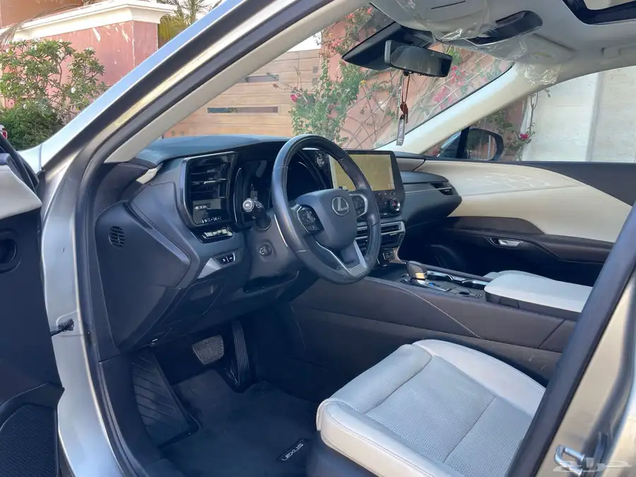 لكزس RX 350 BB فل كامل هايبرد 2024 ( شبه جديد ) 23