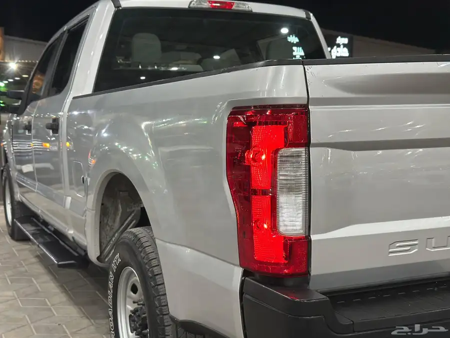 فورد F350 2019 غمارتين ممشى 43 الف فقط .. 8