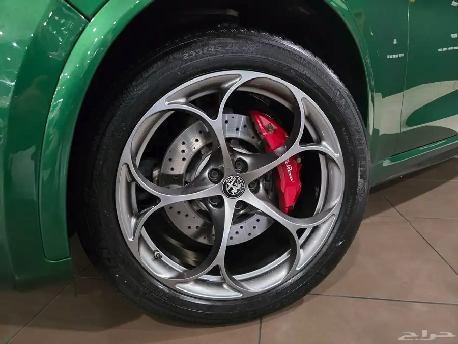 ألفا روميو ستلفيو 2020 Alfa Romeo Stelvio index