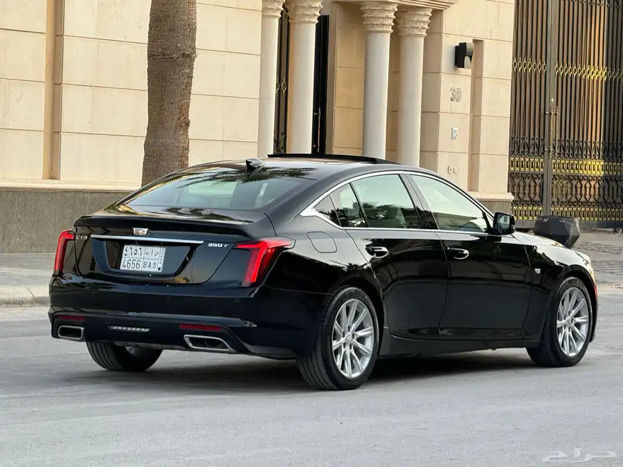 كاديلاك CT5 موديل 2022 ممشى 29 الف تحت ضمان وصيانة مجانية 17