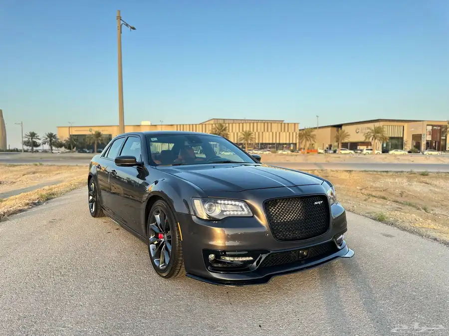 كرايسلر SRT بلاك روف موديل 2018 1