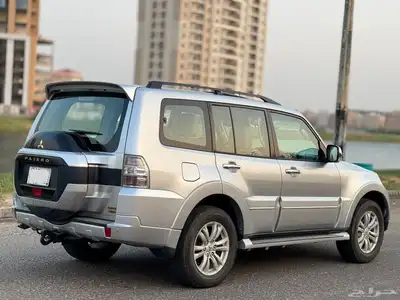 ميتسوبيشي باجيرو 2018 فل كامل 3 8V للبيع 4