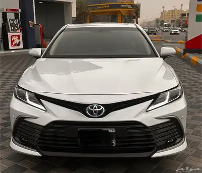 Toyota Camry GLE Hybrid 2023 0