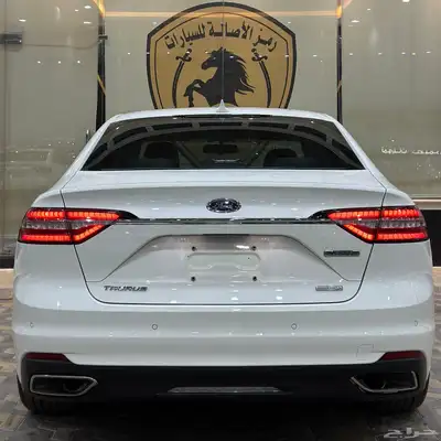 فورد توروس موديل 2022 ابيض 8