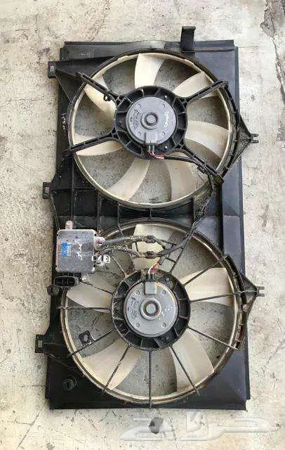 عكوس و كراسي مكينه و قير لكزس ES من 2013 الى 2018 6