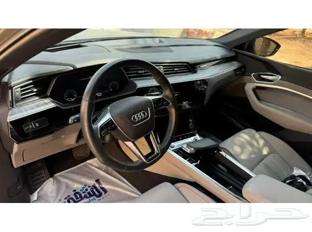 اودي Q8 كهربائية e-tron 2022 6