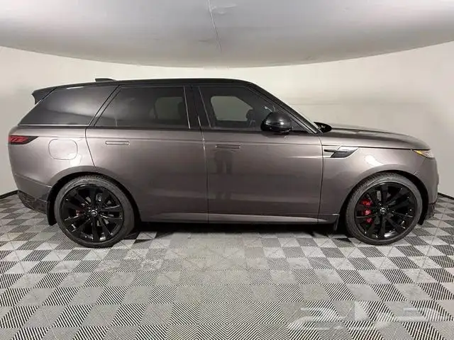 Ramge Rover Sport P400 Dynamic SE 2024 2