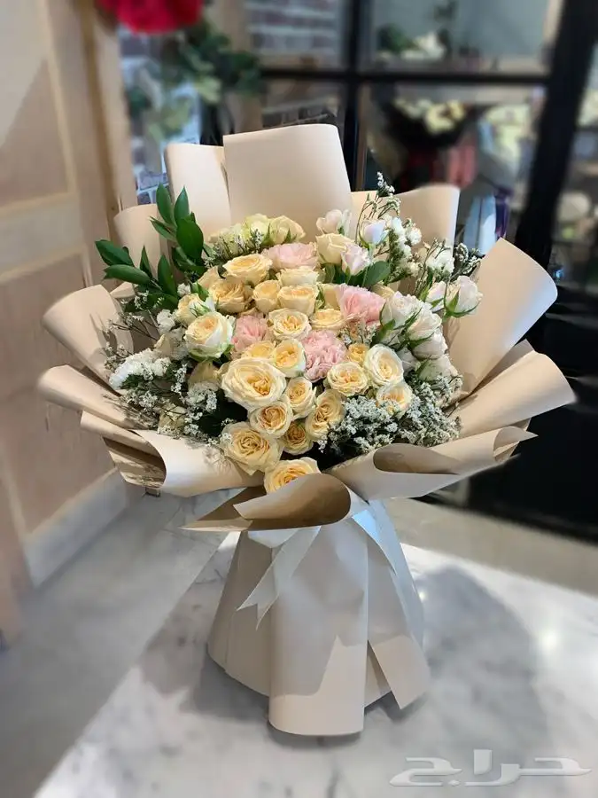 باقات وفازات ورد بأسعار منافسة 0