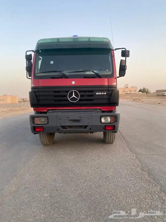 للبيع وايت اللبي مورسيدس موديل 95 3