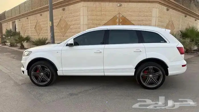 اودي Q7 للبيع 7