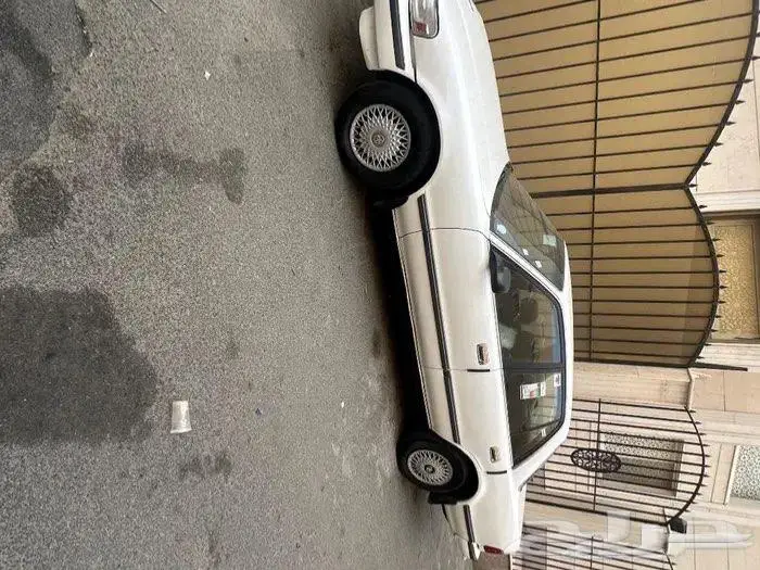 كرسيدا للبيع او للبدل 0