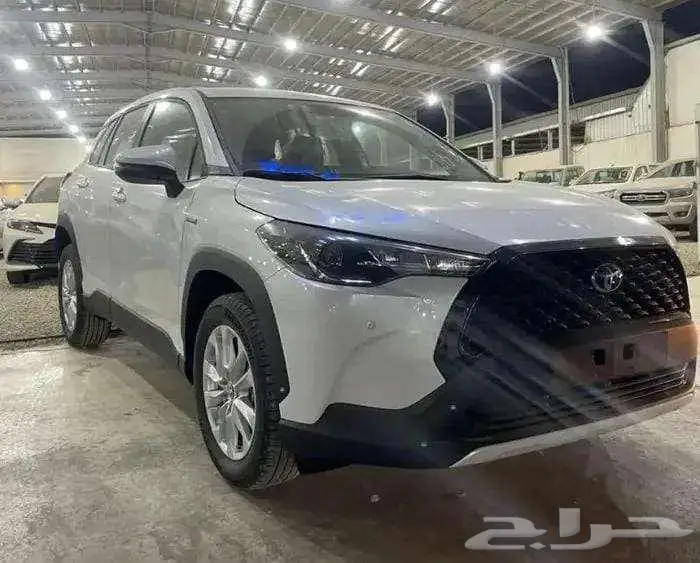 تتوفرفئات كورولا كروس2025 اصفار لمبيعات النقدوالبنك بربح0.35 8