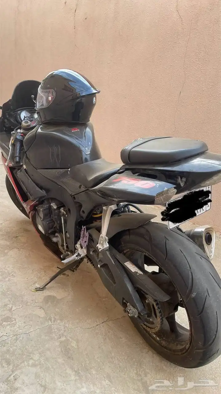 دباب ريس 750 سوزوكي 3