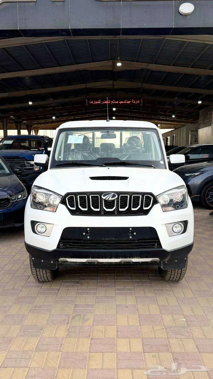 ماهيندرا عرض الاسبوع 0