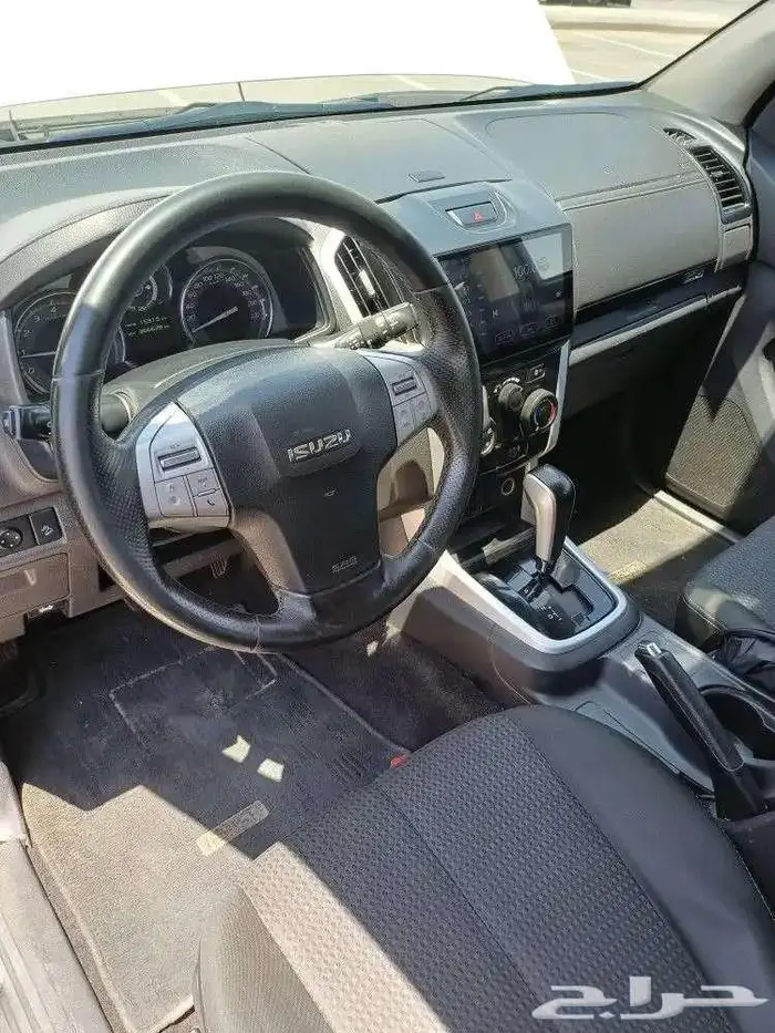 جيب ايسوزوا ديزل ام يو اكس موديل 2019 بدون دبل الحد 55 الف 1