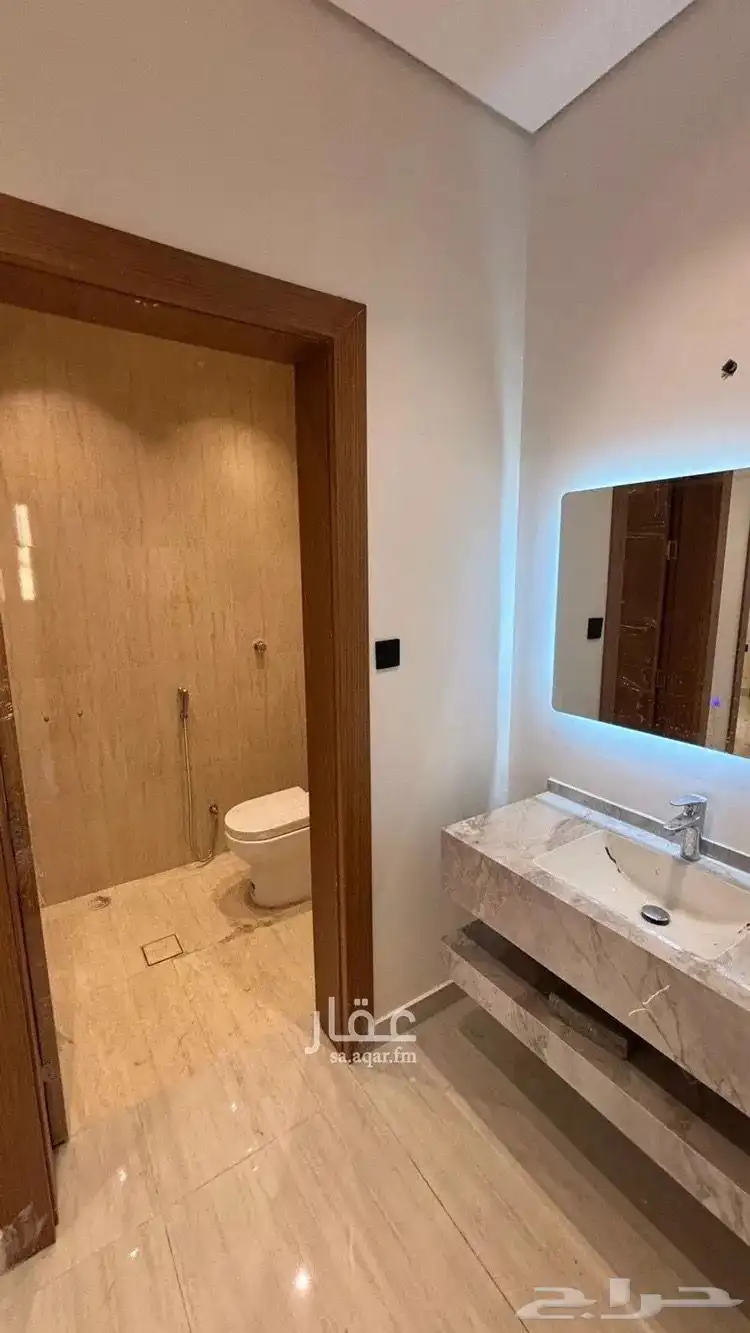 شقق تمليك بالدفاع حي العزيزية 4
