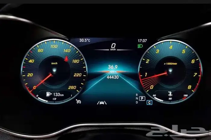 مرسيدس C200 2020 6