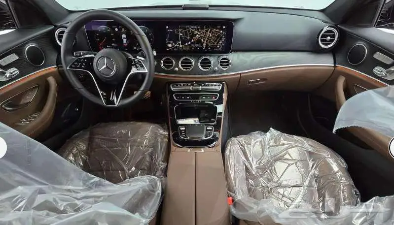 مرسيدس E250 2023 4