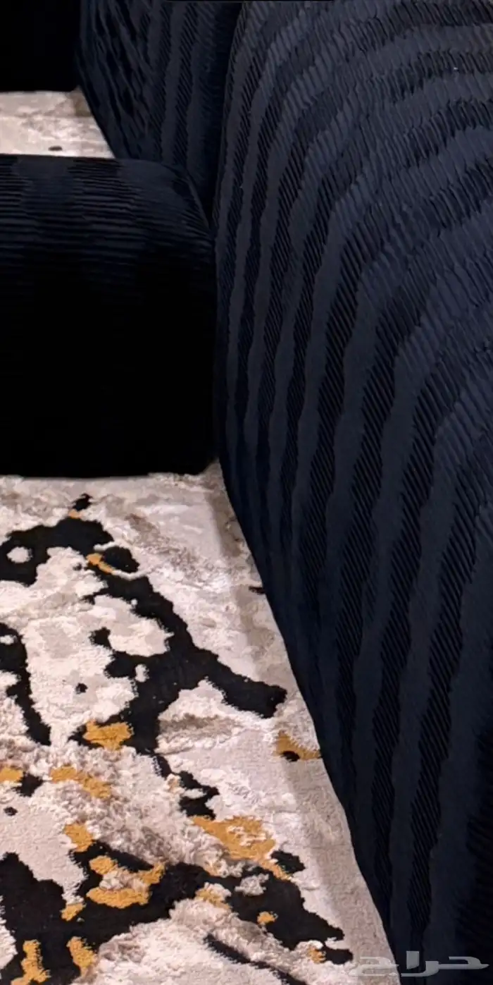 كنب نظيف ظهر للبيع 2
