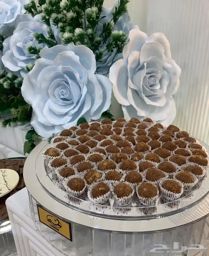 صياني ضيافه فاخره علئ شكل مرايه نظيفه مستعمله وس عر علئ سوم 3