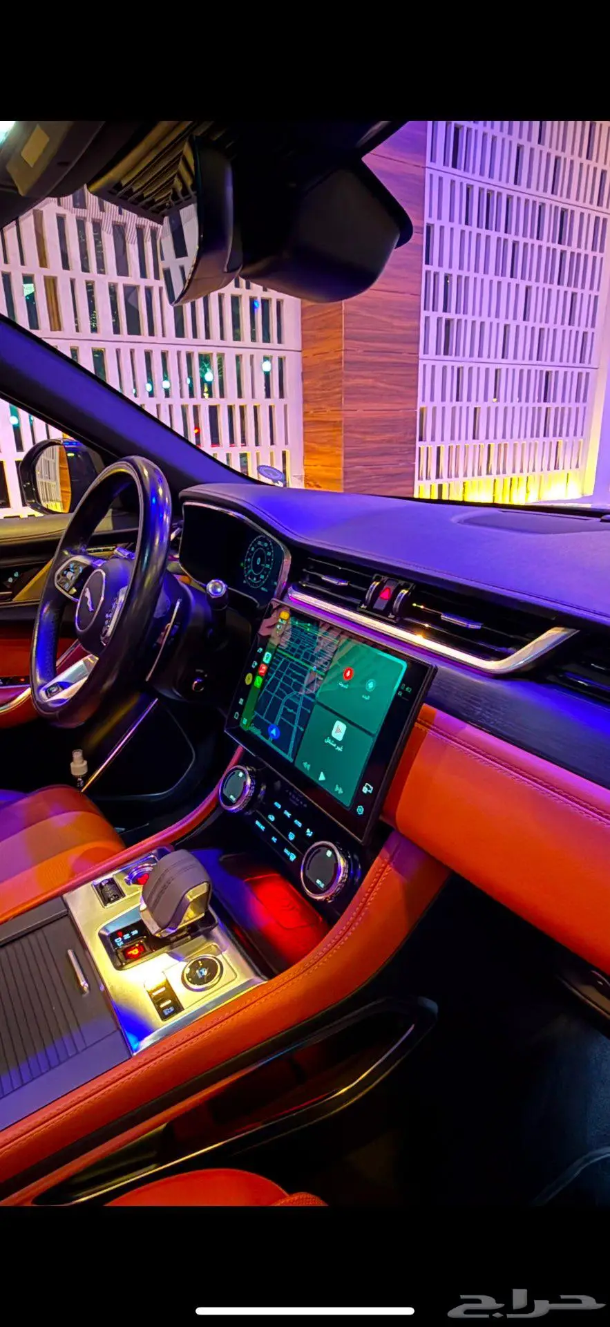 F-pace ( أعلى فئة ) بلاك أديشن 46