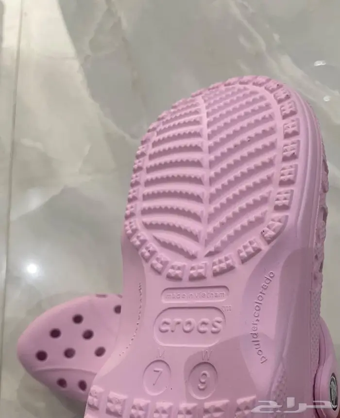كروكس وردي crocs 2