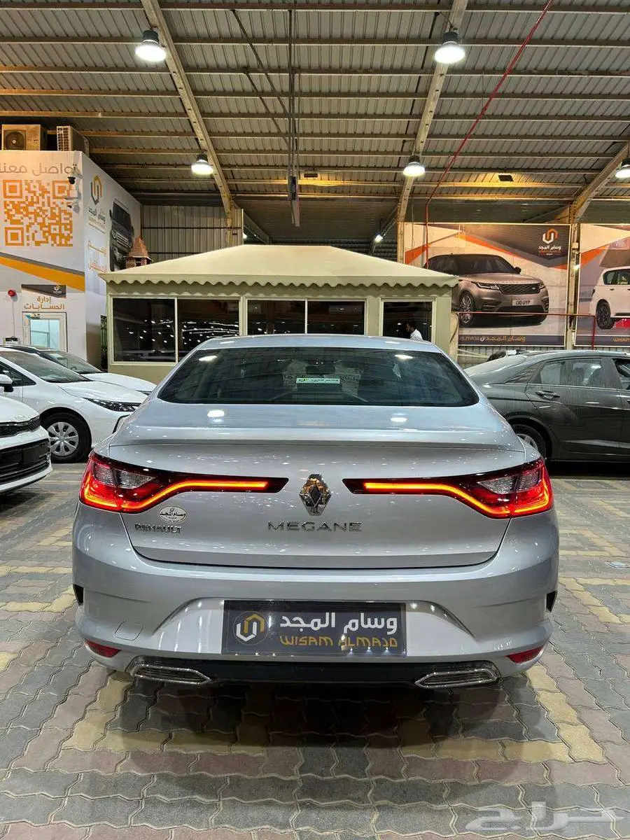 عرض خاص رينو ميجان 1.6 استاندر موديل 2023 بطاقه جمركيه 5
