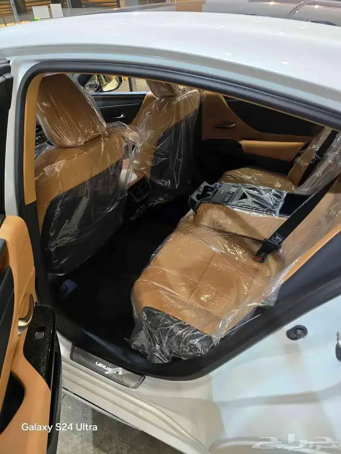 لكزس ES350 CC بنزين 2025 سعودى 5