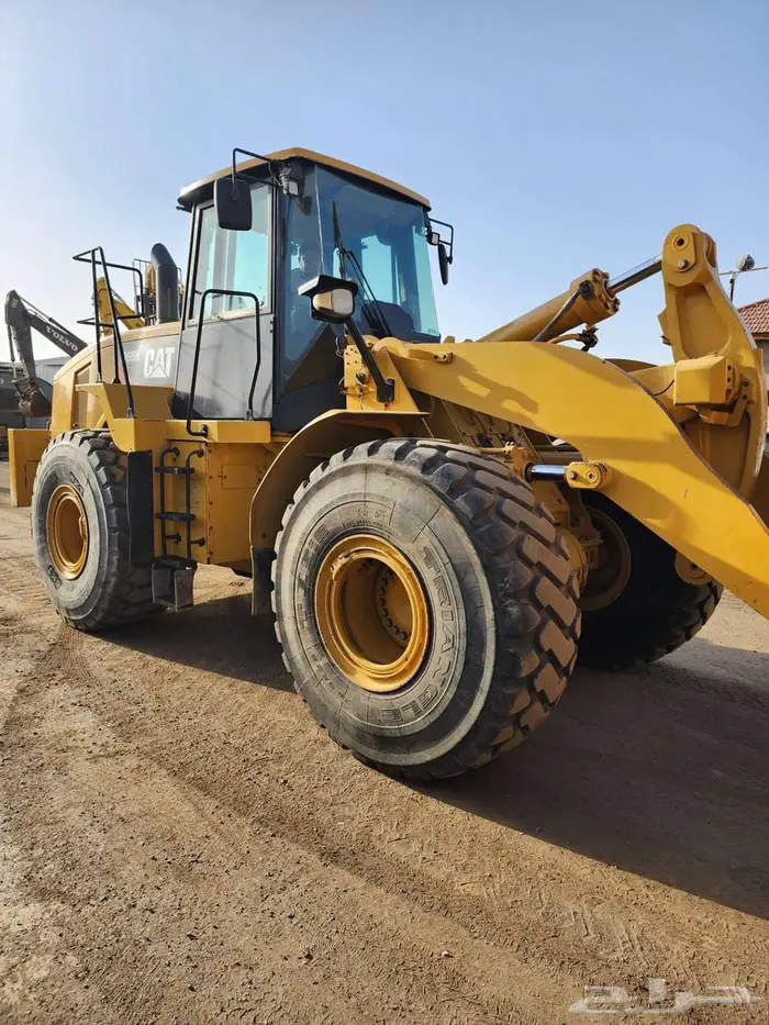 شيول كتربلر 966H موديل 2015 معرض رواد المعدات 4