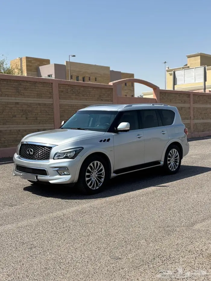 نسيان جيب انفنتي QX80 2017 8