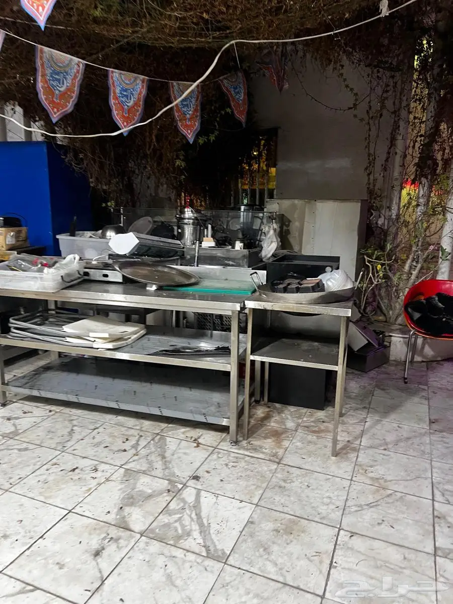 اثاث بوفيه او مطعم للبيع 4