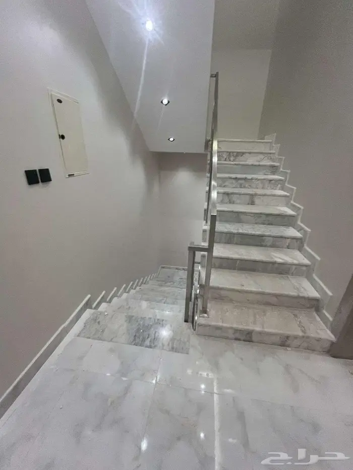 فيلا للبيع 8