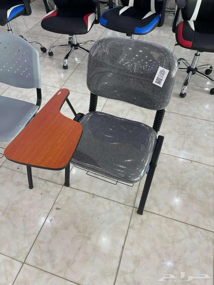 كراسي محاضرات 1