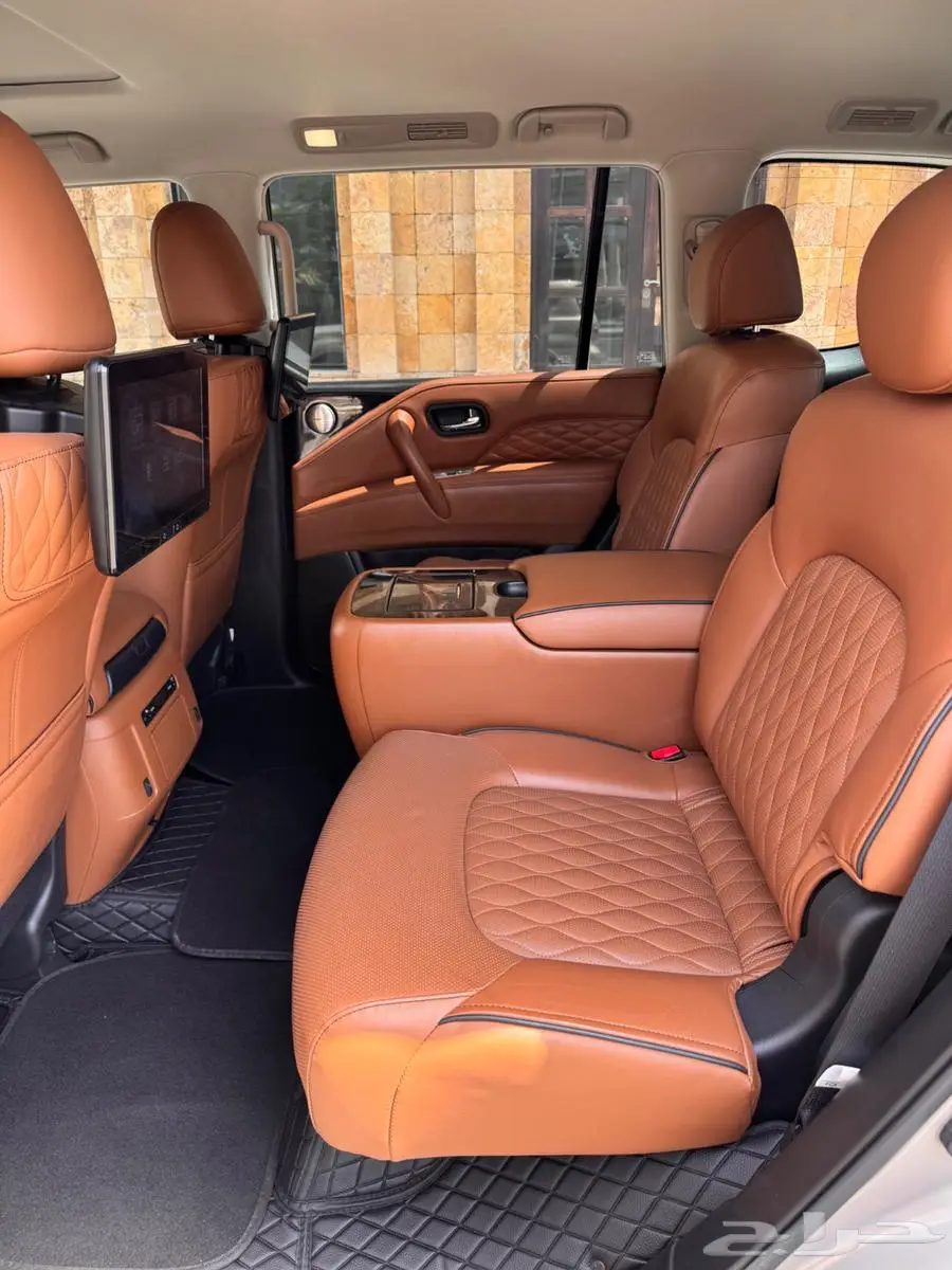 انفنتي QX80 2023 برواكتيف 14